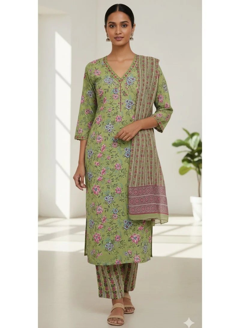 ثوجفيت بدلة صيفية خضراء بثلاث قطع بطبعة زهور